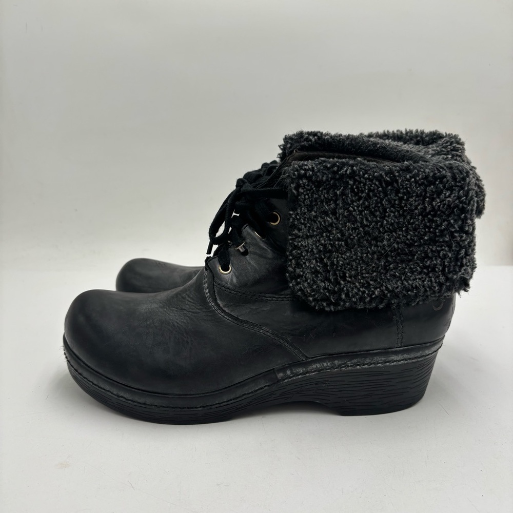 OTBT Women’s 9.5 Black Leather Lace Up Clog Bangor Boots